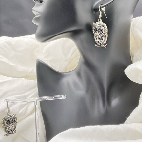 Silver Toned Owl Black Cabochon Eyes Earrings - Picture 6 of 6